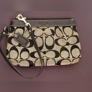 Coach Signature C Logo Wristlet
